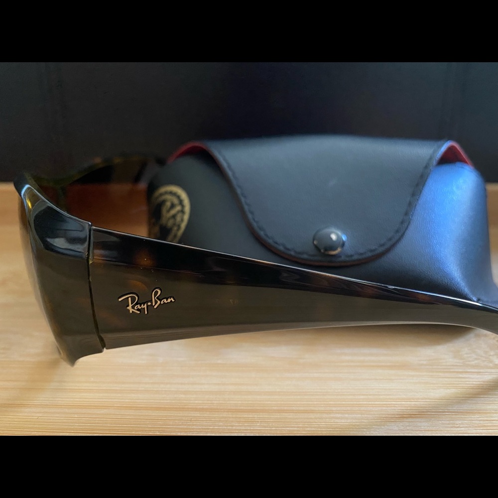 Ray Ban sunglasses - Picture 4 of 7